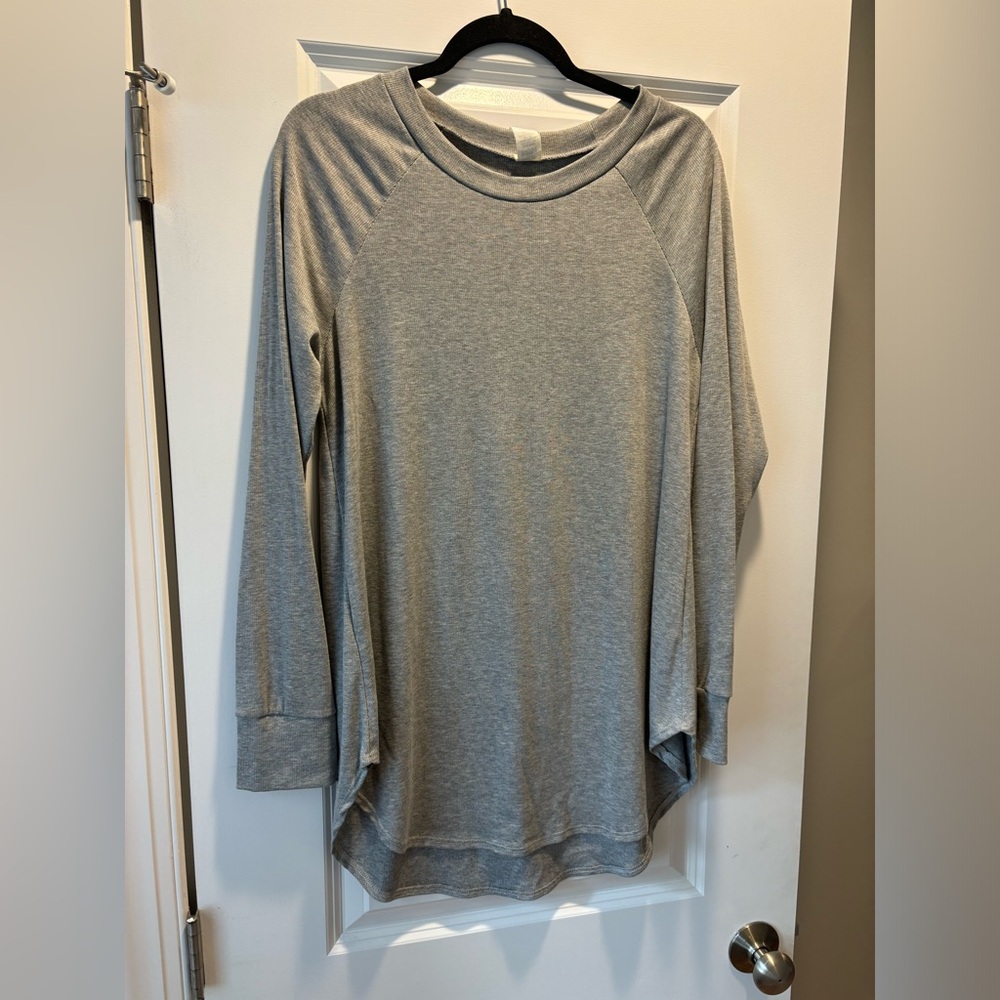 Sew in Love Grey Long Sleeve Top